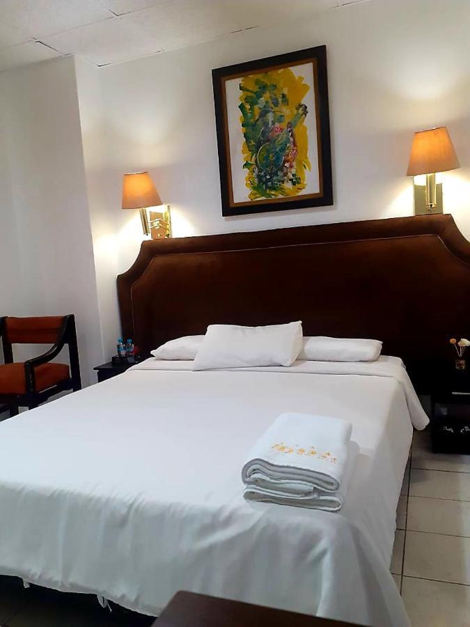 Hotel Doral กวายากิล ภายนอก รูปภาพ